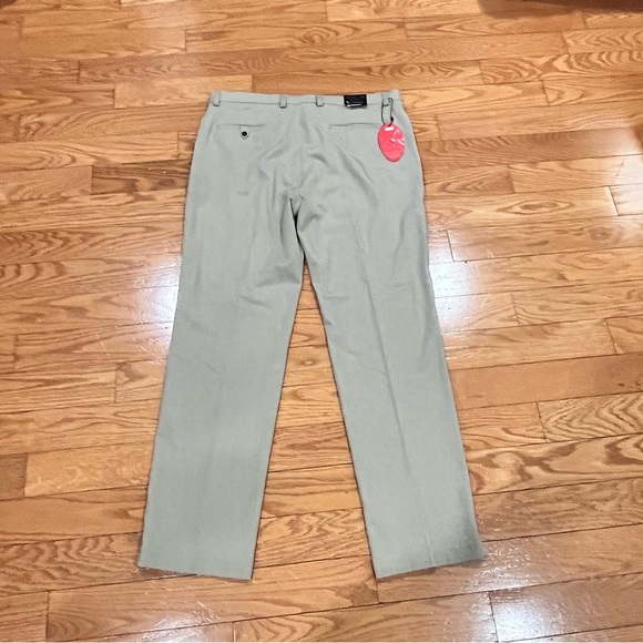NEW Greg Norman Men's ML75 Microfiber Ultimate 5-Pocket Pants Sz 36 Beige Golf - Picture 2 of 14